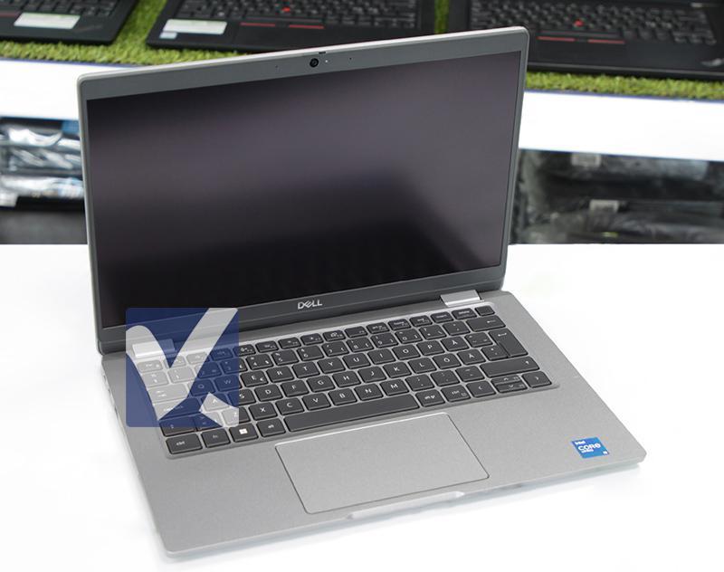 Бизнес лаптопи Dell Latitude 5320